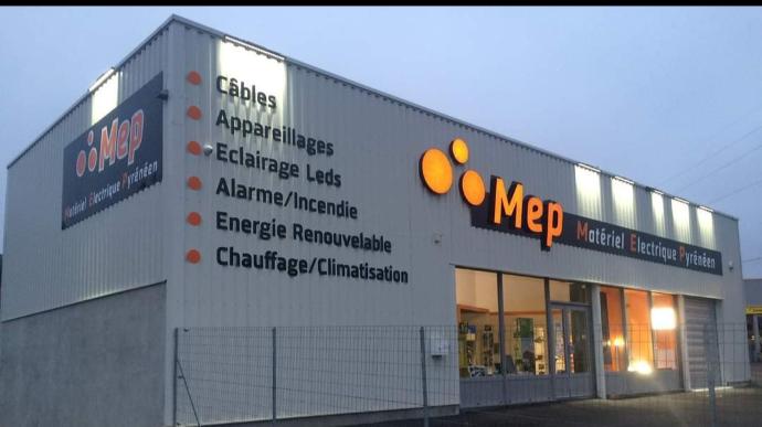 MATERIEL ELECTRIQUE PYRENEEN